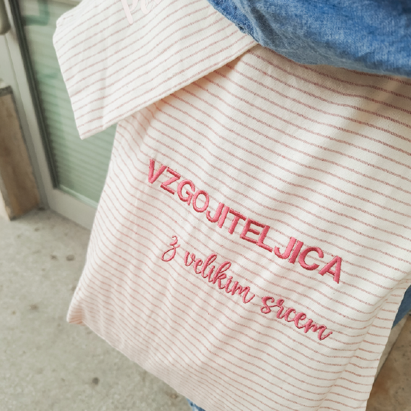 Bombažna torba z vezenino