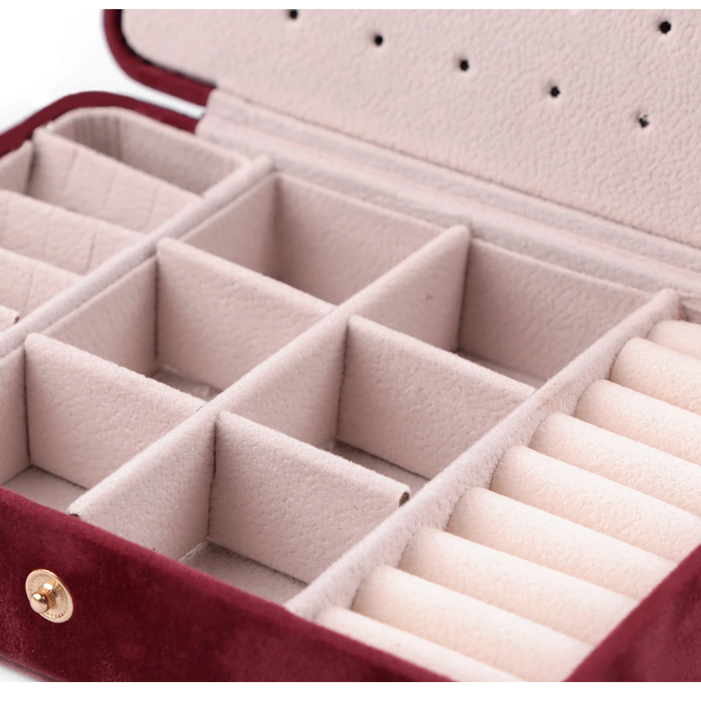 Žametna škatla za nakit z imenom - blush
