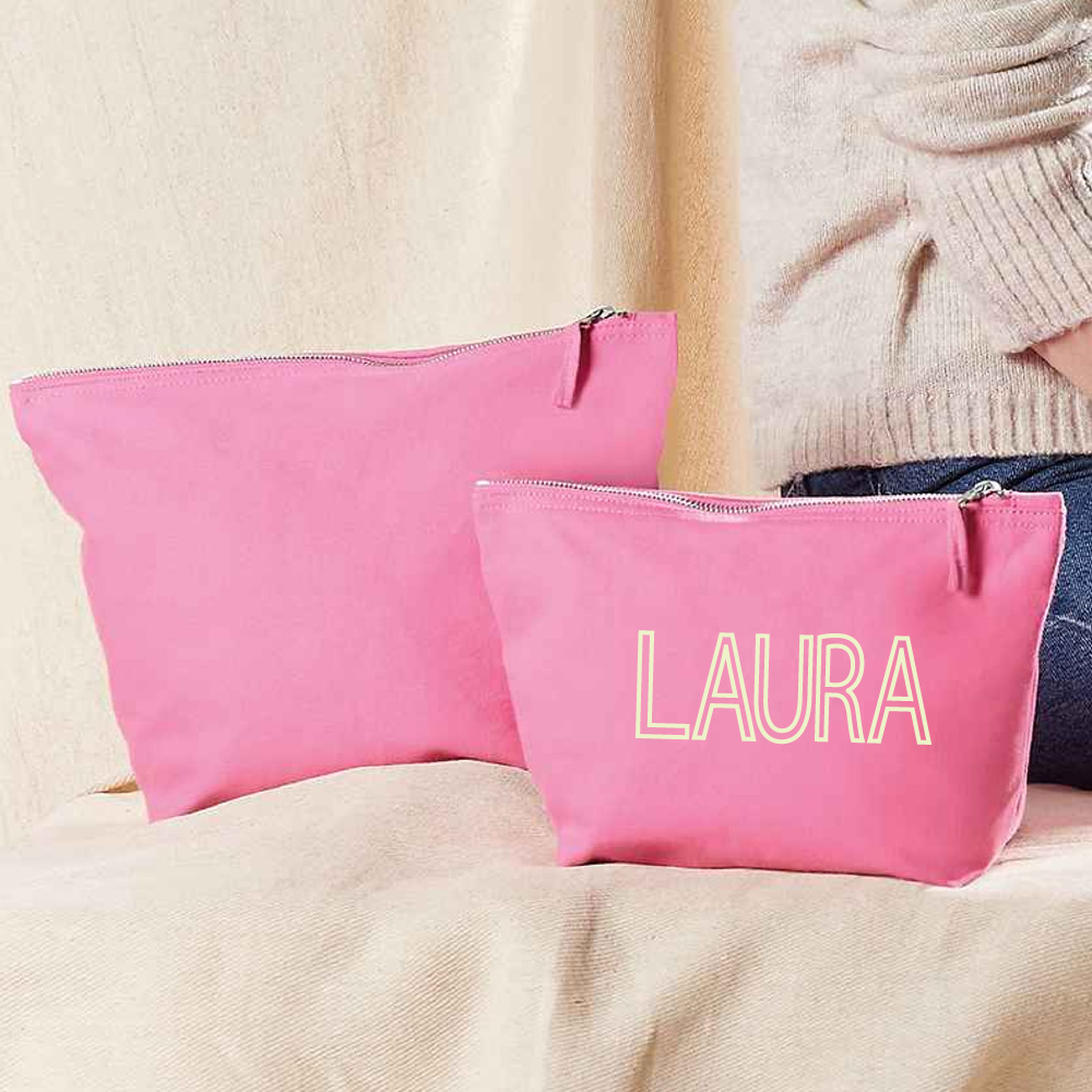 Torbica Pink z izvezenim imenom - XL